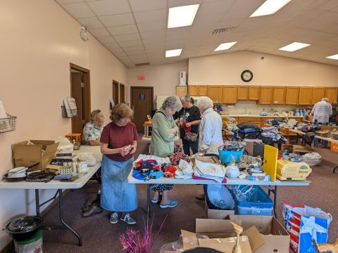 Giving and Receiving Day (Caring & Sharing Ministry), photo 6