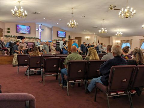 Welcoming New Members on Church Membership Sunday, photo 4
