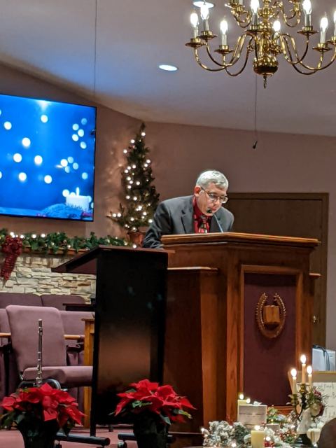 Christmas Eve Candlelight Service, photo 11