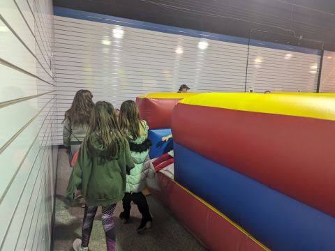 Children & Teens Fun Time At The Mall, photo 6