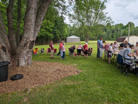 Memorial Weekend Picnic, photo 3