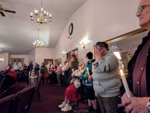 Christmas Eve Candlelight Service, photo 8