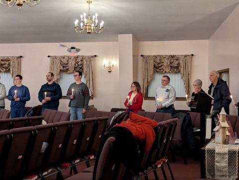 Christmas Eve Candlelight Service, photo 9